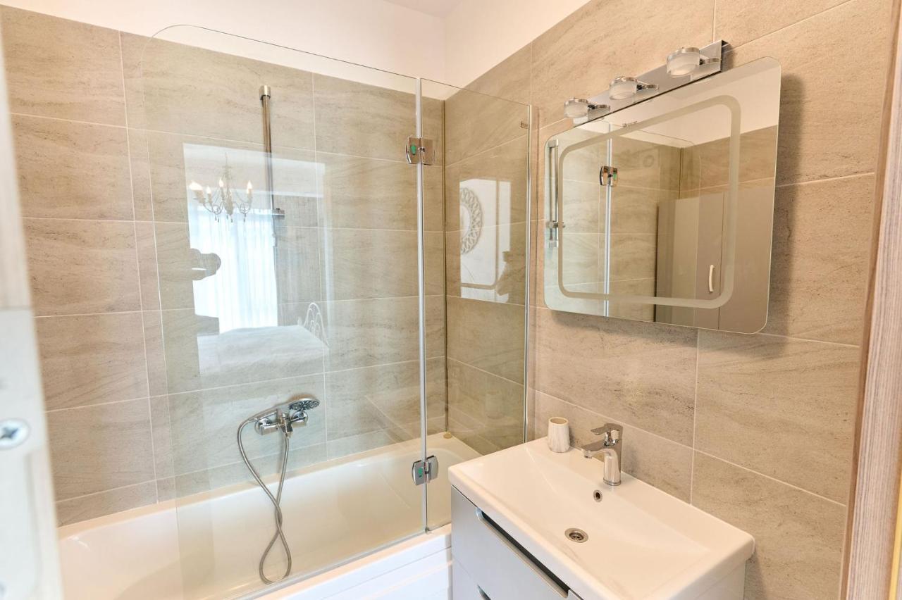 Apartament Boema In Spa N Pools Resort- Free Parking Mamaia Exterior foto