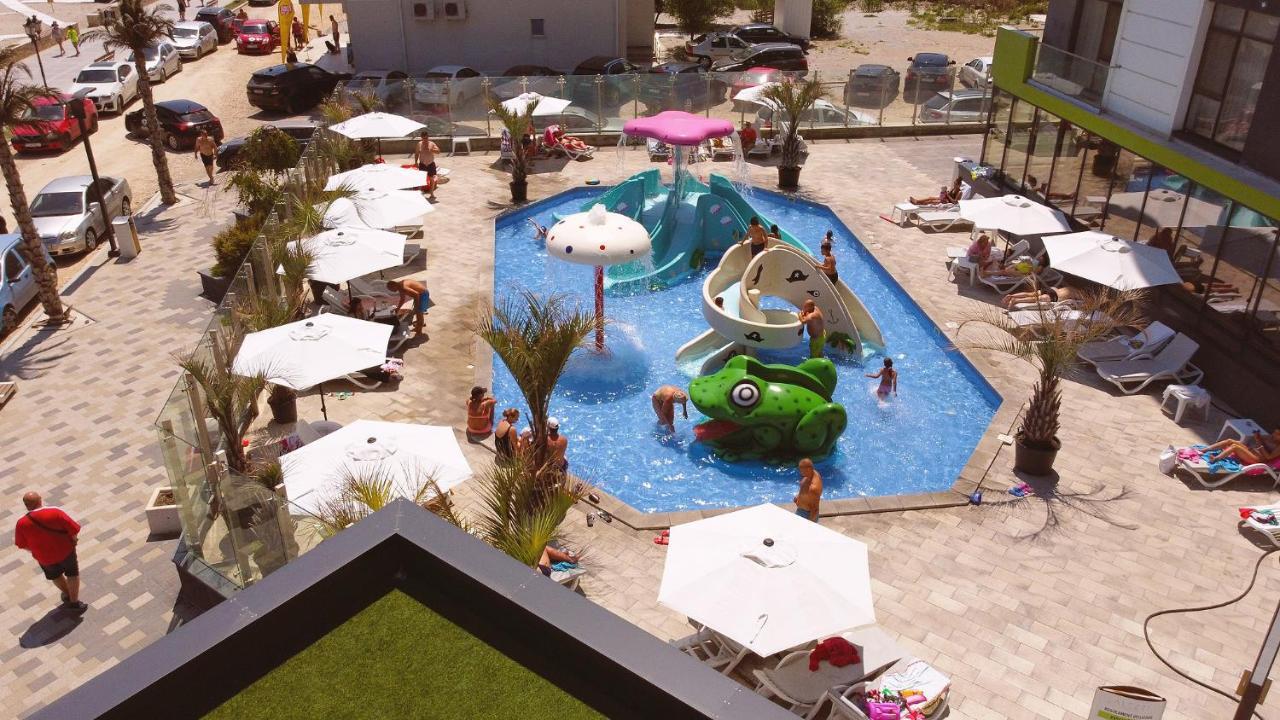 Apartament Boema In Spa N Pools Resort- Free Parking Mamaia Exterior foto